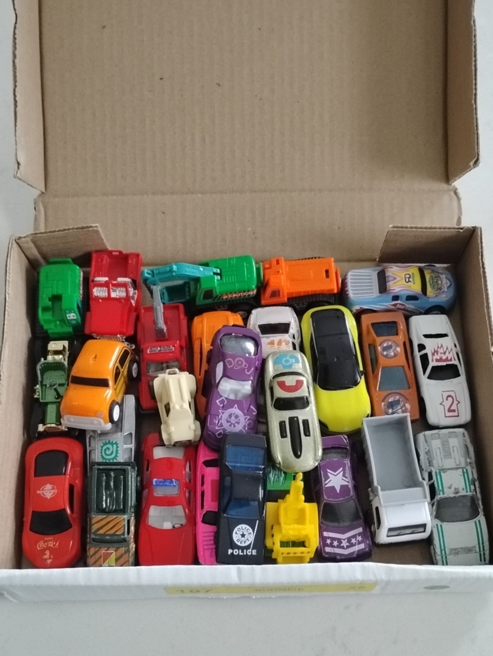 25 Assorted Plastic Toy Cars